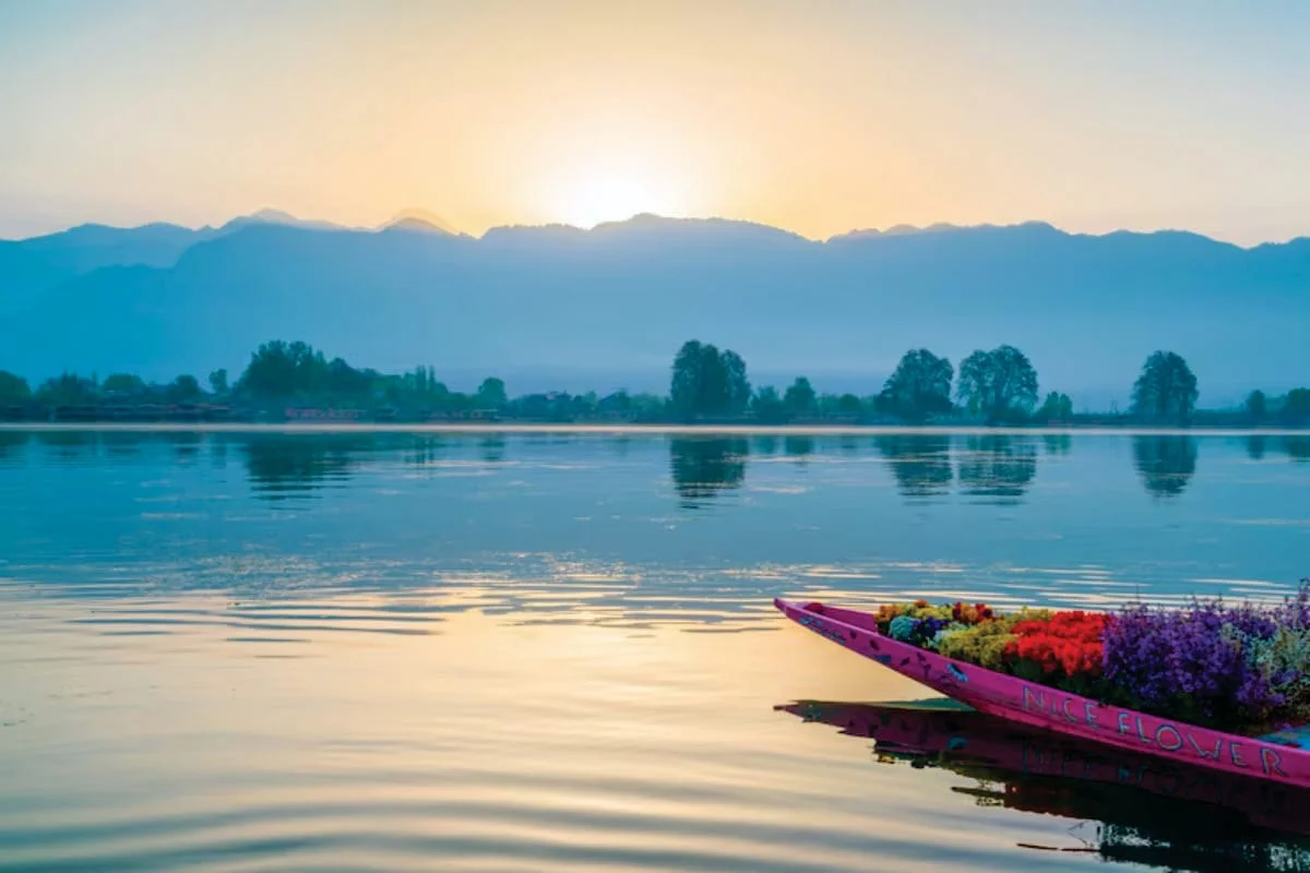 Kashmir Honeymoon Package